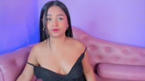 _julisweet_ online show from 11.05.25