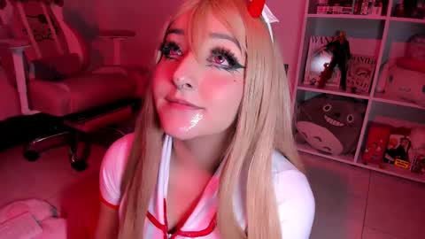 JULIANA online show from 02.23.25