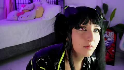 Snapshot of _julyana_ chatting on 05.24.26 JULIANA online show from 05.24.26