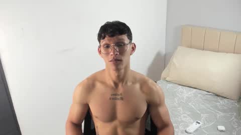 Snapshot of _justin_andrew1 chatting on 02.24.26 justin online show from 02.24.26