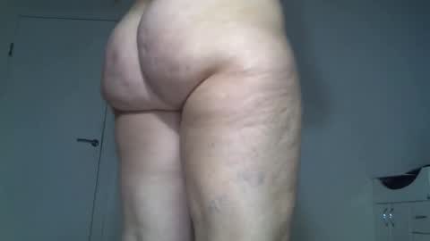 Snapshot of _kapelka_ chatting on 02.02.26 KAPELKA online show from 02.02.26