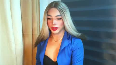 _karie_ online show from 05.06.26