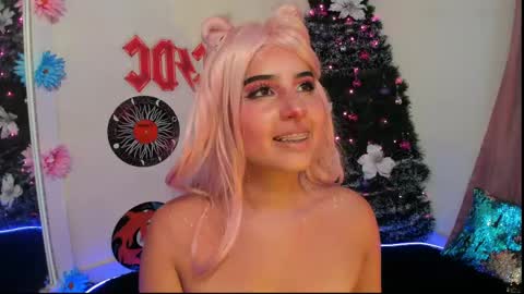 Snapshot of _karine01 chatting on 12.27.24 _karine01 online show from 12.27.24
