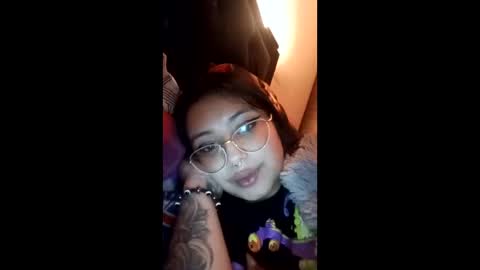 Snapshot of _kat_sweet chatting on 01.11.25 Cata  online show from 01.11.25