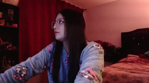 Snapshot of _kat_sweet chatting on 02.12.25 Cata  online show from 02.12.25