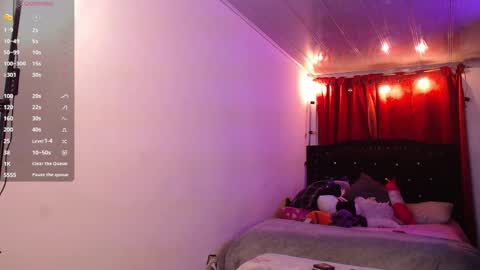 Snapshot of _kat_sweet chatting on 09.29.25 Cata  online show from 09.29.25