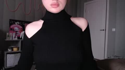 Snapshot of _katemiller_ chatting on 01.28.25 katemiller online show from 01.28.25