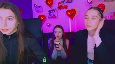 Snapshot of _kellykitten_ chatting on 03.04.26 _kellykitten_ online show from 03.04.26