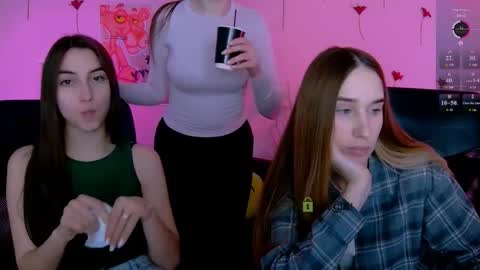 _kellykitten_ online show from 04.27.26