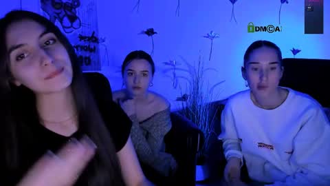 _kellykitten_ online show from 04.29.26
