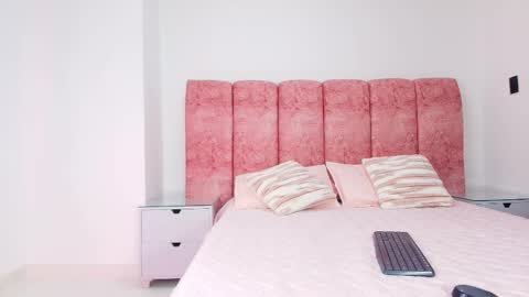 Kendall online show from 12.17.25