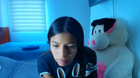 khloe sweet online show from 04.06.26