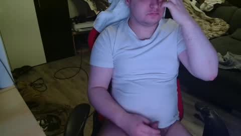 Snapshot of _kitsu_ chatting on 12.25.24 _kitsu_ online show from 12.25.24