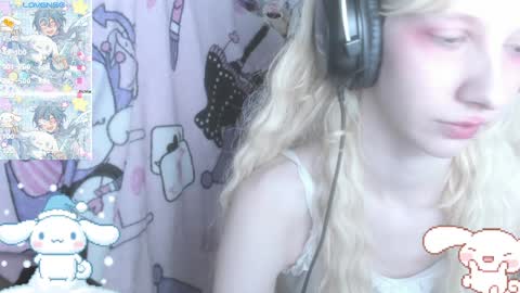  kuro  online show from 12.21.24