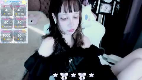  kuro  online show from 09.12.25