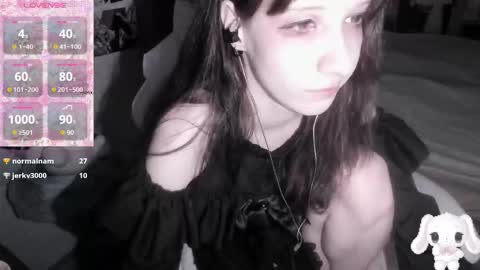  kuro  online show from 03.15.26