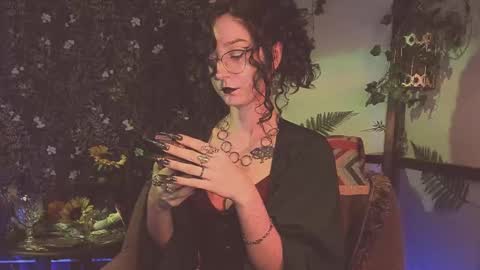 Snapshot of _lady_luna_ chatting on 03.03.25 Lady Luna online show from 03.03.25