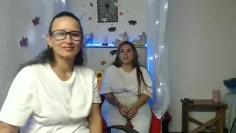 Snapshot of _laflaka2024 chatting on 10.29.25 SANDRA online show from 10.29.25