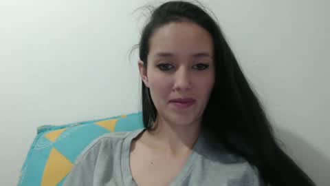 Snapshot of _laureneyes chatting on 12.27.24 Lauren 3 online show from 12.27.24