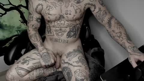 Layne online show from 12.12.24