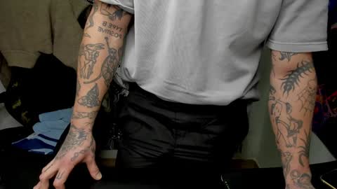 Layne online show from 12.26.24