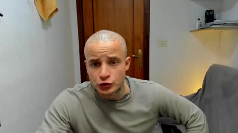 Layne online show from 05.05.26