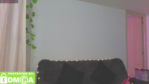 Snapshot of _leiablackley_ chatting on 09.20.25 Sharon and Ed online show from 09.20.25