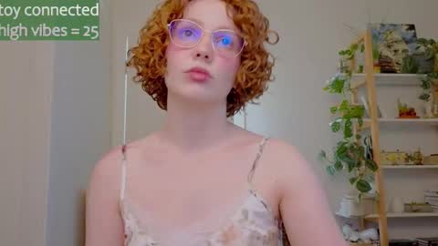 Snapshot of _lightmyfire chatting on 09.12.25 Salome Lovense always on from 5 tk My content and your custom requests online show from 09.12.25
