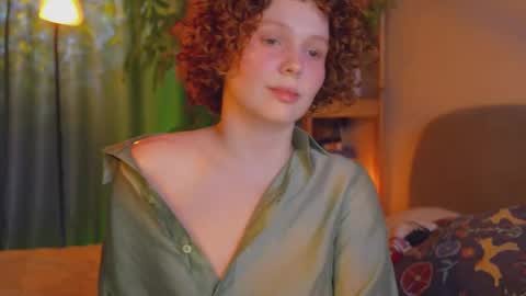 Salome   Lovense always on from 5 tk   My content and your custom requests  online show from 01.12.26