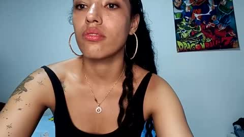 Snapshot of _lili_rose chatting on 01.22.25 Lili online show from 01.22.25