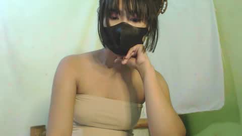 _lilies_gigi_ online show from 01.16.26