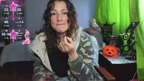 Lindasy online show from 10.14.25