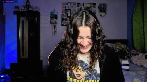 Snapshot of _lindasy_ chatting on 03.31.26 Lindasy online show from 03.31.26