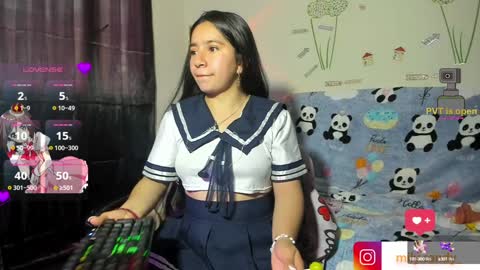 Snapshot of _litle_mily_ chatting on 01.30.25 Mily online show from 01.30.25