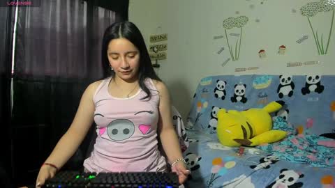 Snapshot of _litle_mily_ chatting on 02.04.25 Mily online show from 02.04.25