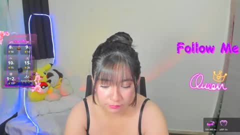 Snapshot of _litle_mily_ chatting on 02.19.26 Mily online show from 02.19.26