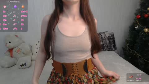 Snapshot of _litle_viola chatting on 01.12.25 Viola online show from 01.12.25