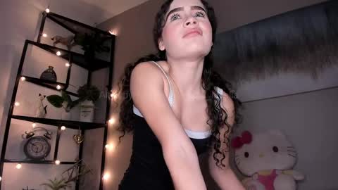 Snapshot of _littlelia chatting on 02.21.25 Anna online show from 02.21.25