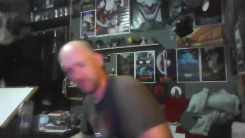 That guy online show from 04.28.26