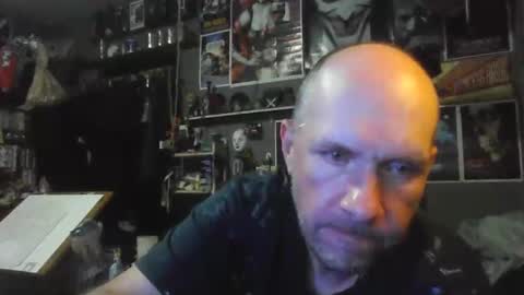 Snapshot of _longfellow chatting on 05.09.26 That guy online show from 05.09.26