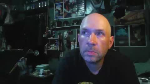 Snapshot of _longfellow chatting on 05.21.26 That guy online show from 05.21.26