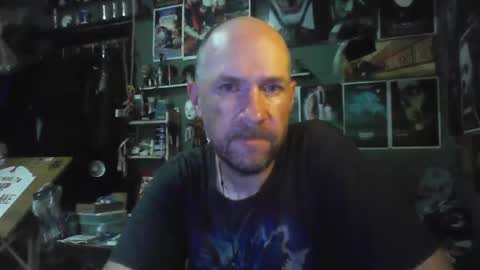 Snapshot of _longfellow chatting on 05.29.26 That guy online show from 05.29.26