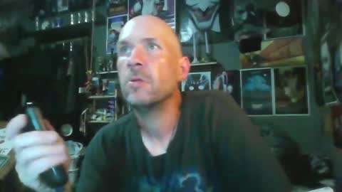 Snapshot of _longfellow chatting on 06.08.26 That guy online show from 06.08.26