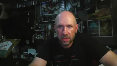 Snapshot of _longfellow chatting on 06.14.26 That guy online show from 06.14.26