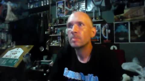 Snapshot of _longfellow chatting on 06.20.26 That guy online show from 06.20.26