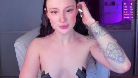 Snapshot of _lorra chatting on 03.02.26 _lorra online show from 03.02.26