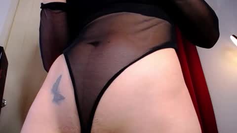 _luna10 online show from 10.25.25