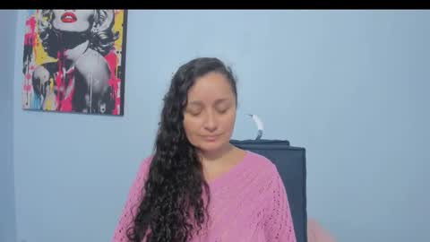 Snapshot of _luna__sweet_ chatting on 02.25.26 luna sweet online show from 02.25.26