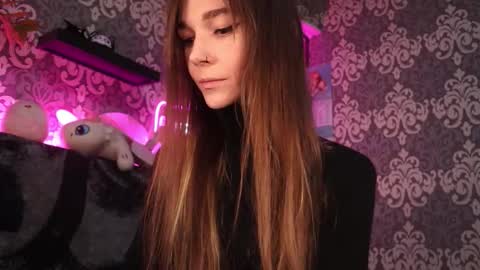 Snapshot of _made_in_hell_ chatting on 11.22.25 Stream at am in MoscowI am waiting for you very much3 online show from 11.22.25