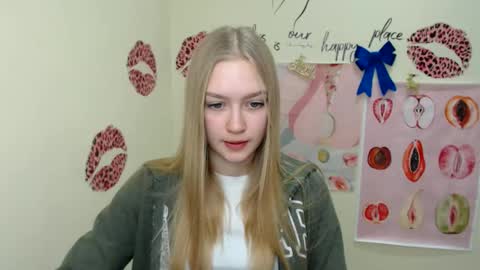 Clara online show from 12.21.24